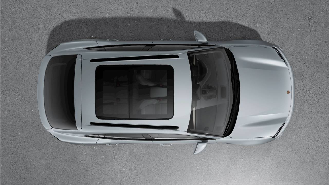2025 Porsche Macan 4S Electric