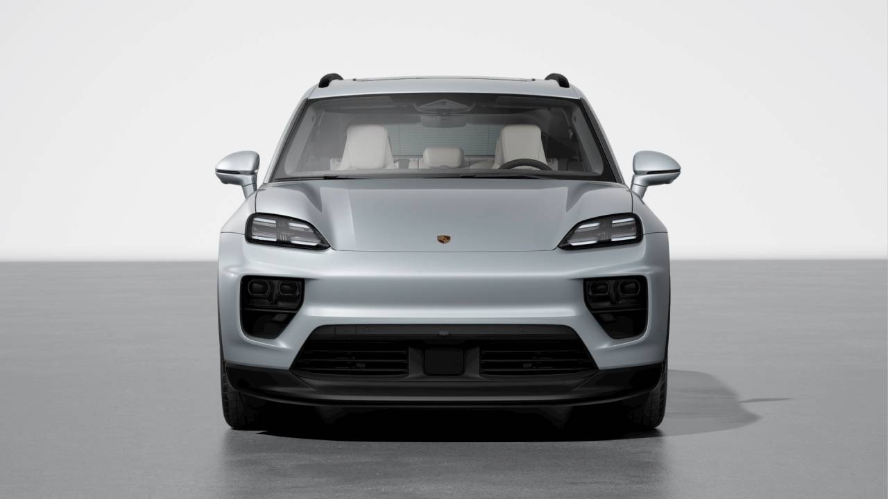 2025 Porsche Macan 4S Electric