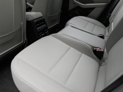 2025 Porsche Macan Electric 4S