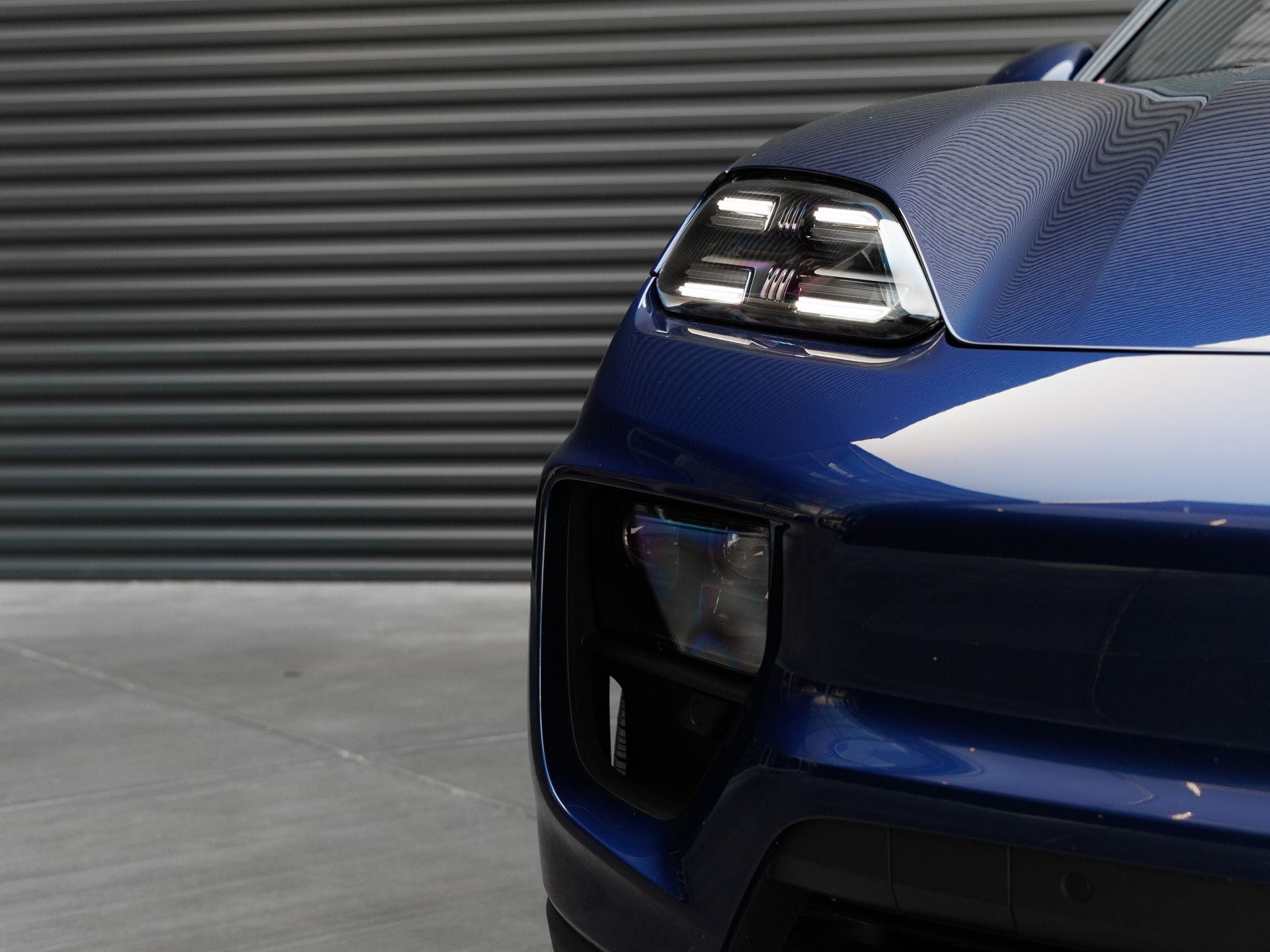2025 Porsche Macan Electric 4S