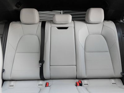 2025 Porsche Macan 4S Electric