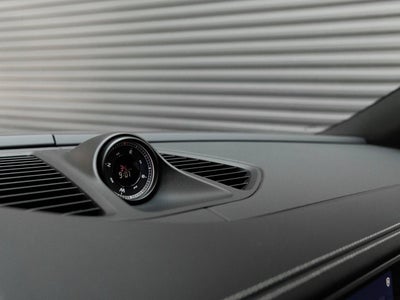 2025 Porsche Macan 4S Electric