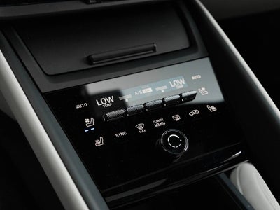 2025 Porsche Macan 4S Electric