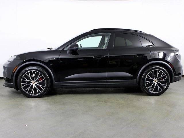 2025 Porsche Macan Macan 4S Electric
