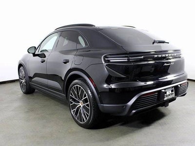 2025 Porsche Macan Macan 4S Electric