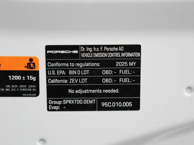 2025 Porsche Macan Macan 4S Electric