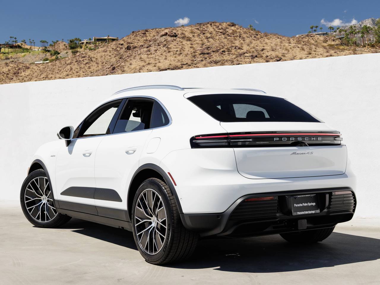 2025 Porsche Macan Macan 4S Electric