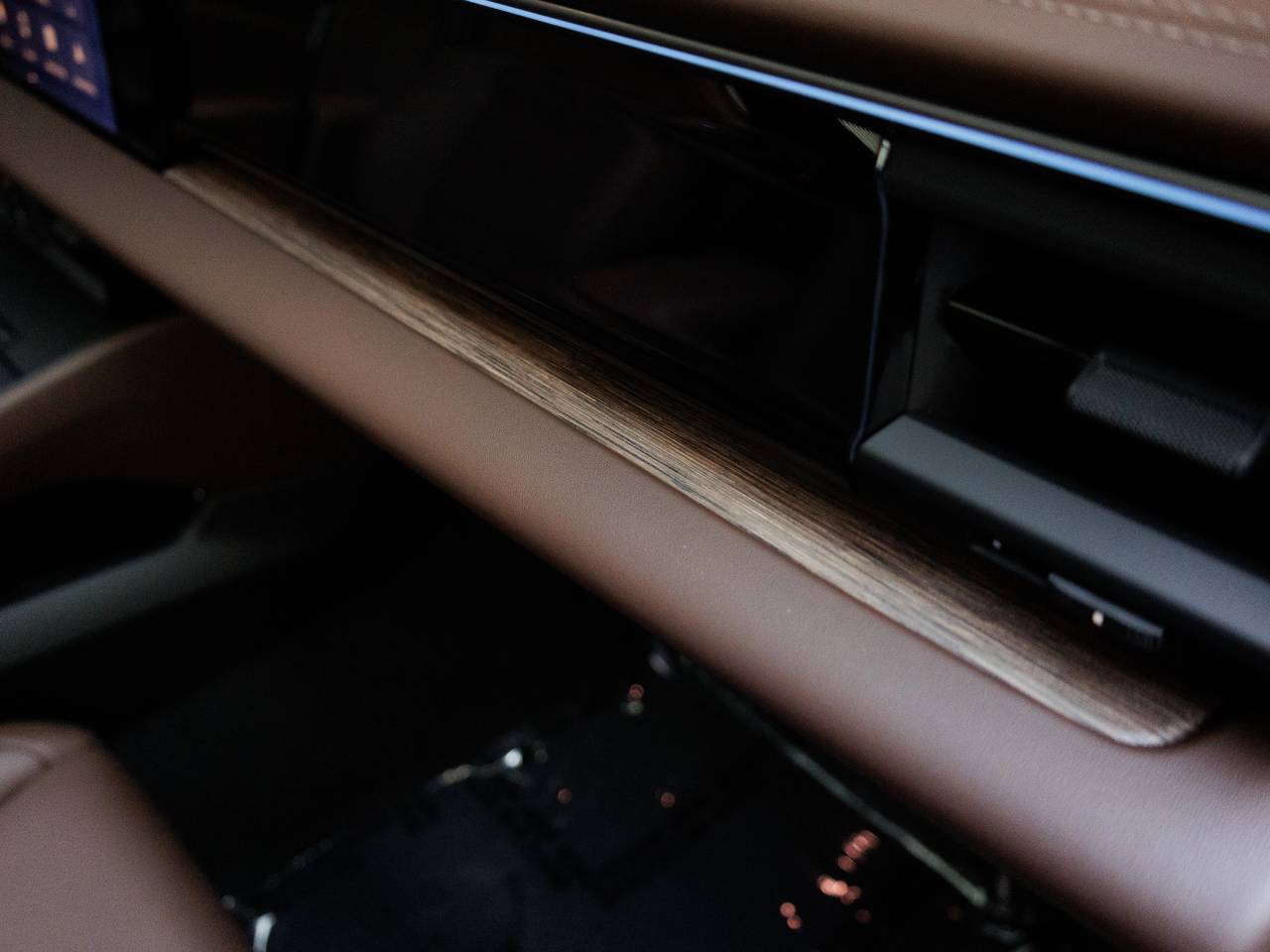 2025 Porsche Macan Macan 4S Electric