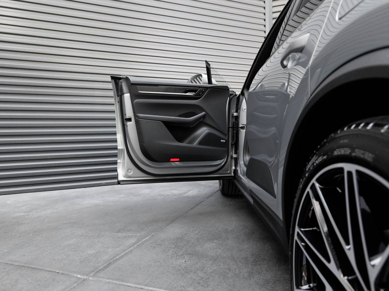 2026 Porsche Macan Macan 4S Electric