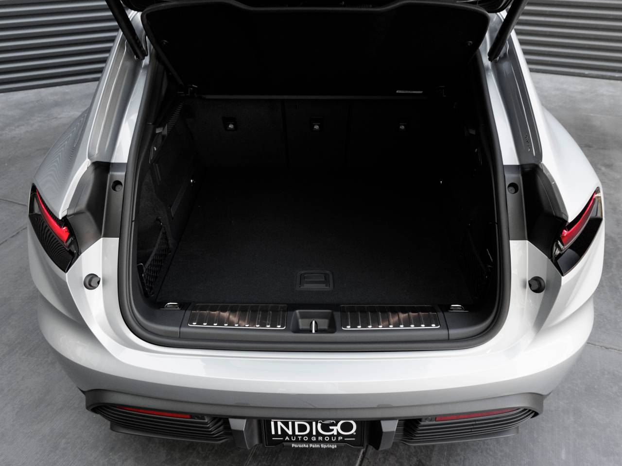 2026 Porsche Macan Macan 4S Electric