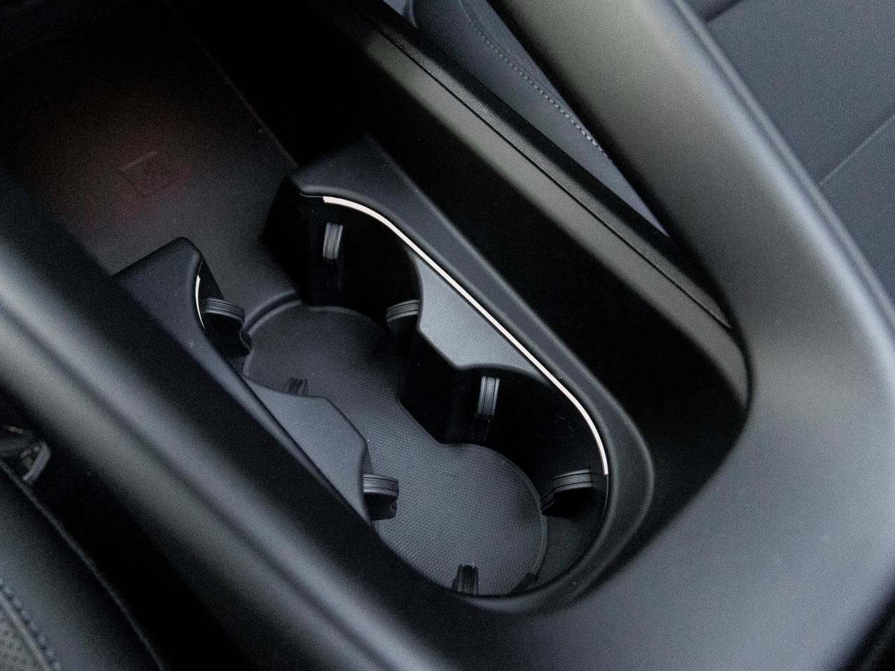 2026 Porsche Macan Macan 4S Electric