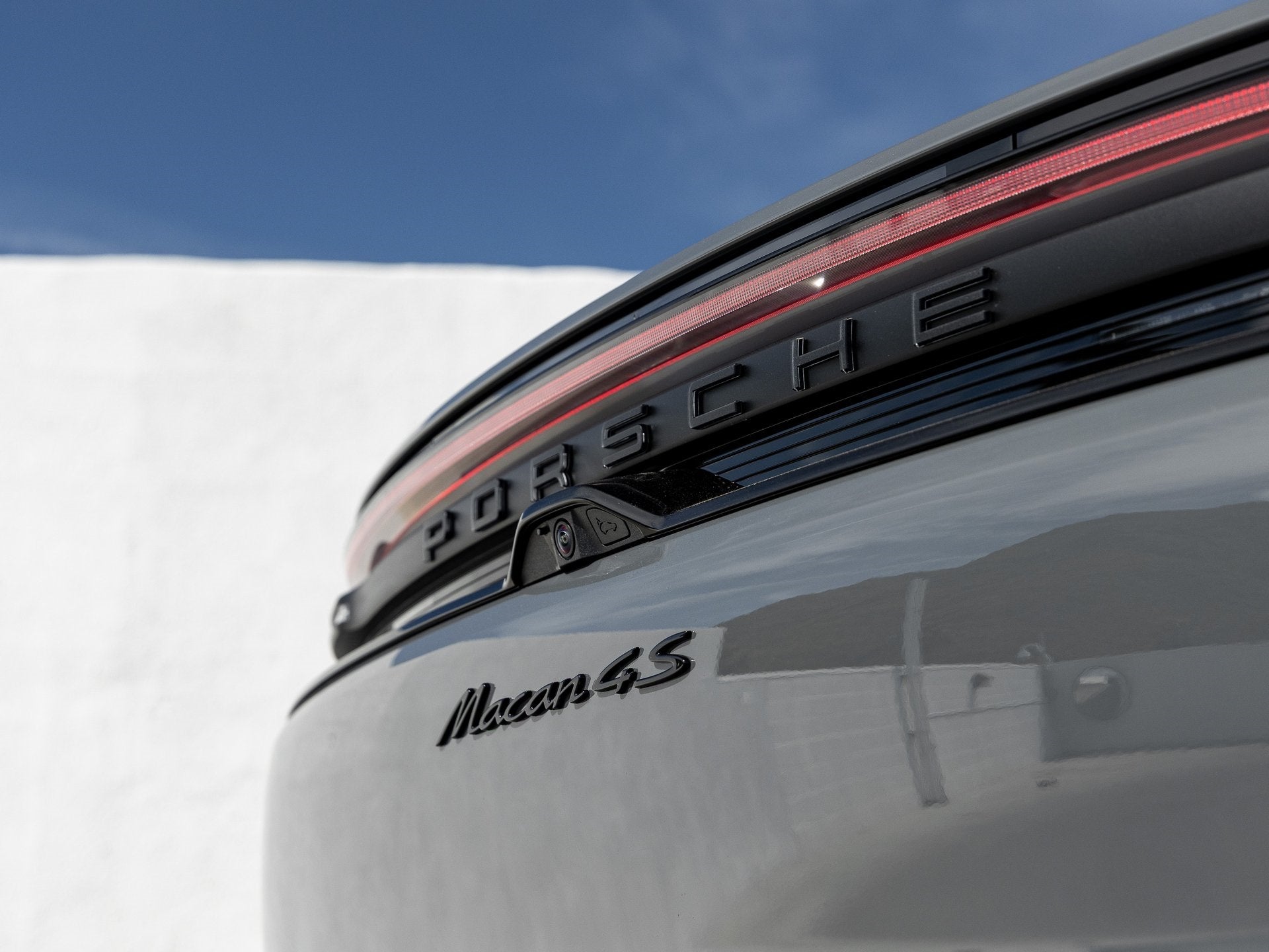 2026 Porsche Macan Macan 4S Electric