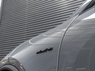 2026 Porsche Macan Macan 4S Electric