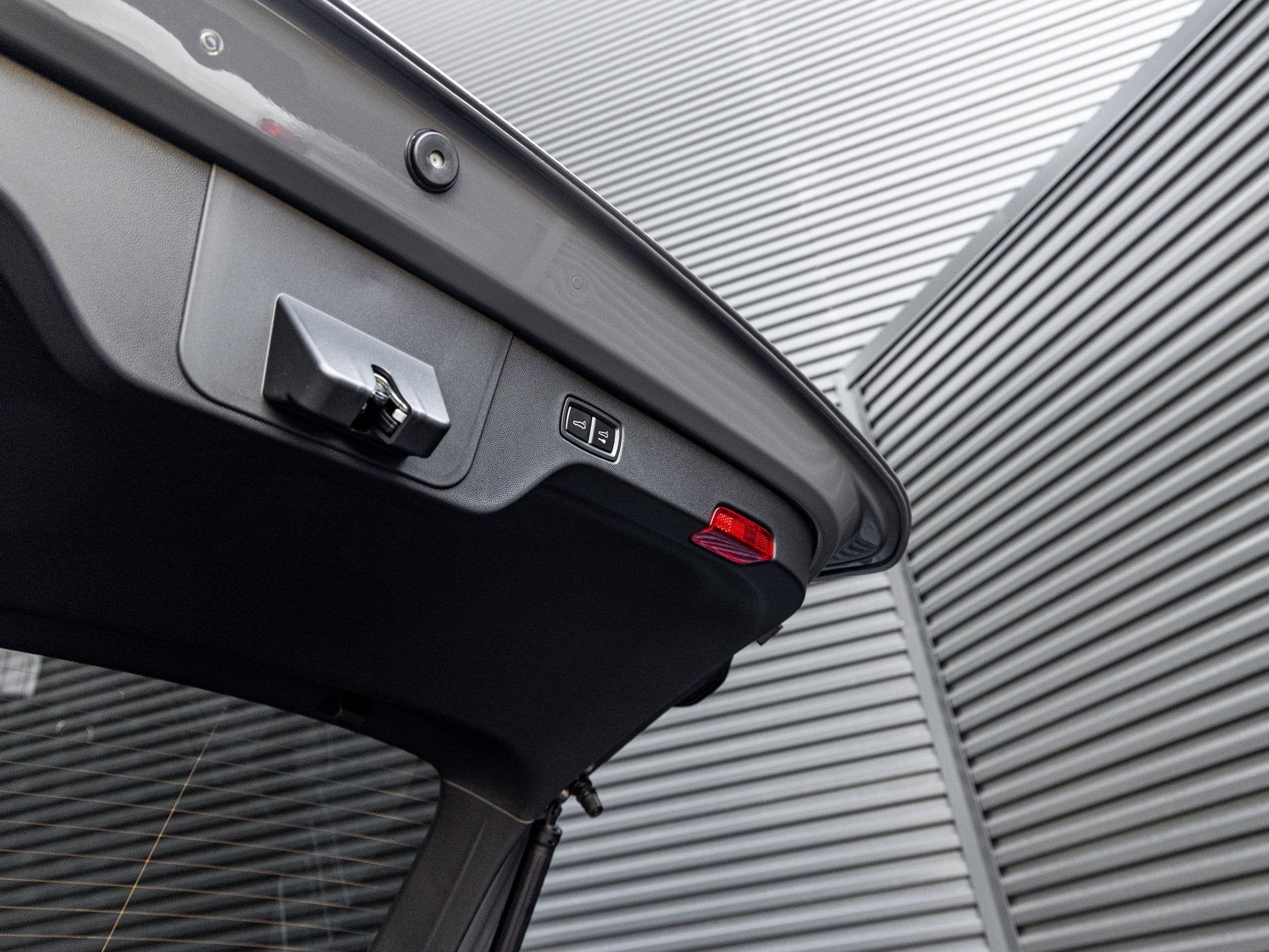 2026 Porsche Macan Macan 4S Electric