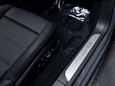 2026 Porsche Macan Macan 4S Electric