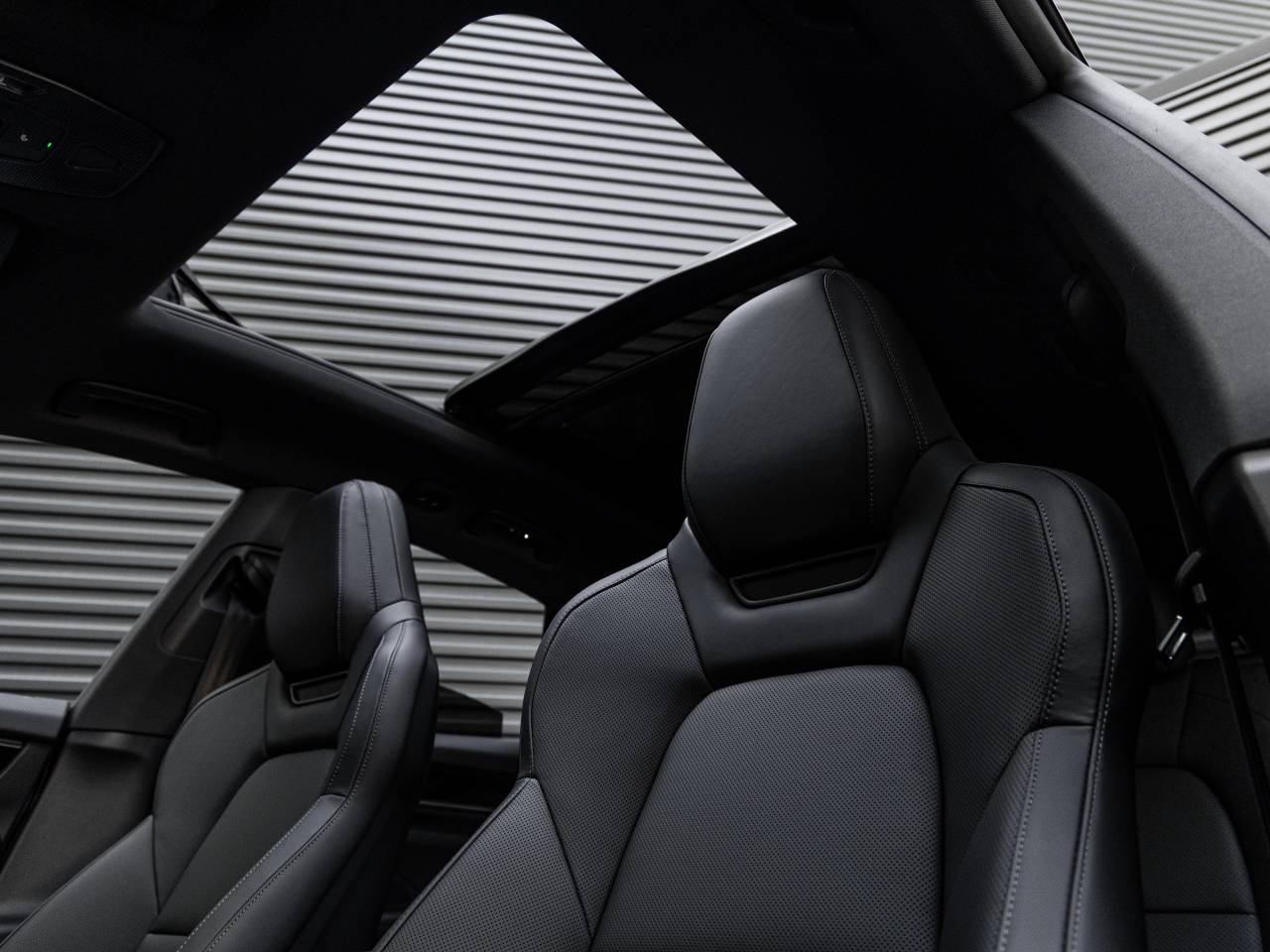 2026 Porsche Macan Macan 4S Electric