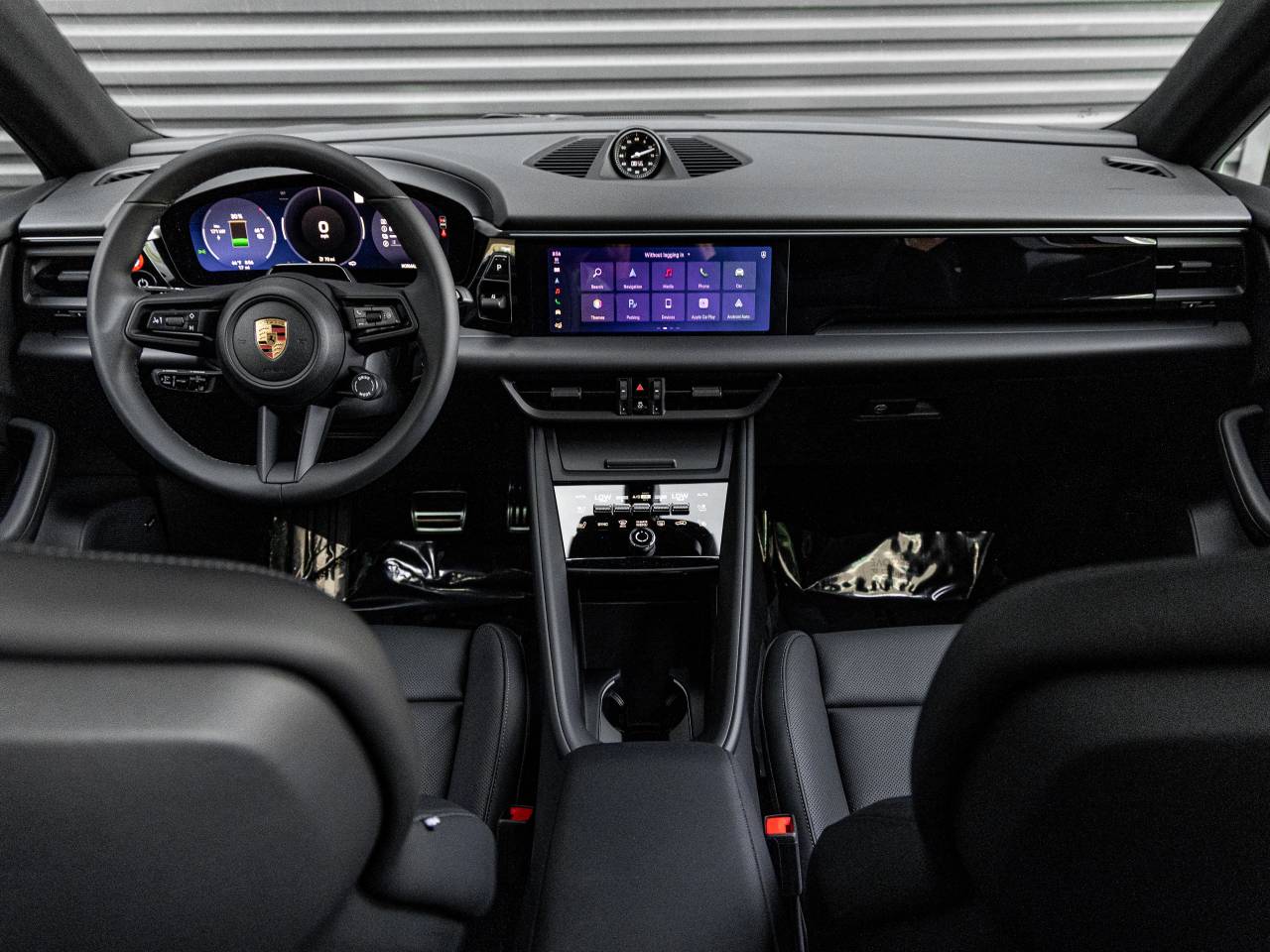 2026 Porsche Macan Macan 4S Electric