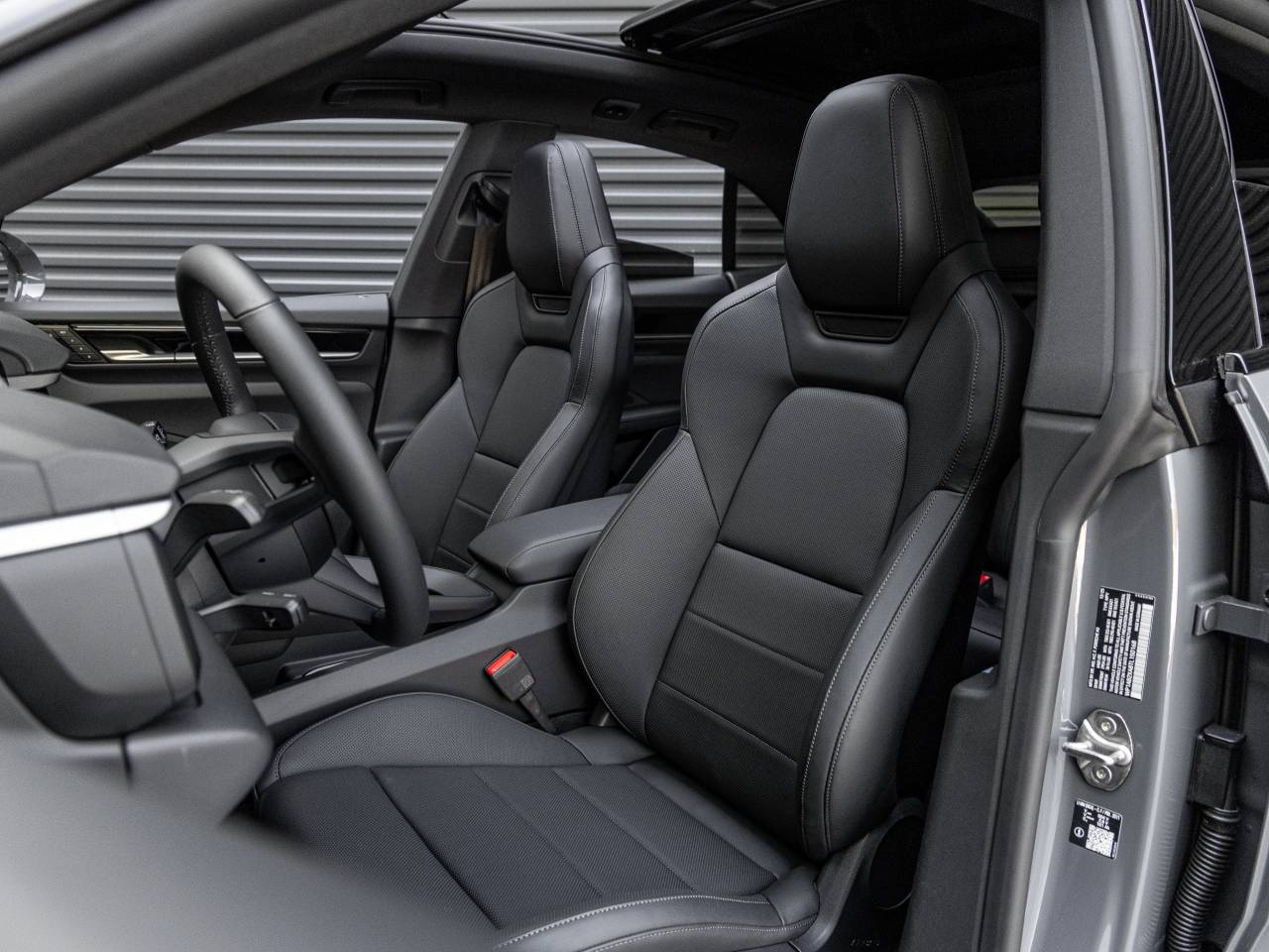 2026 Porsche Macan Macan 4S Electric