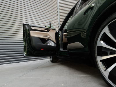 2024 Porsche Macan Macan Turbo Electric