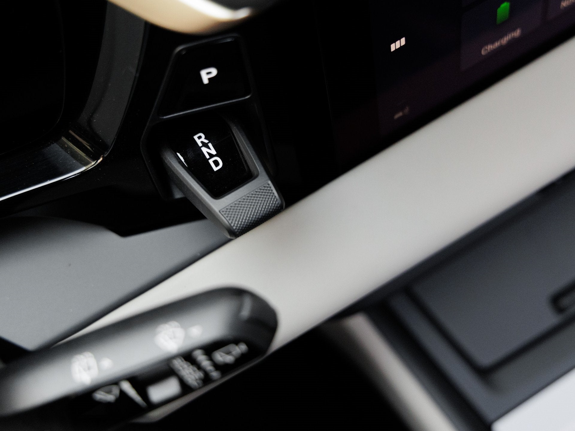 2024 Porsche Macan Macan Turbo Electric