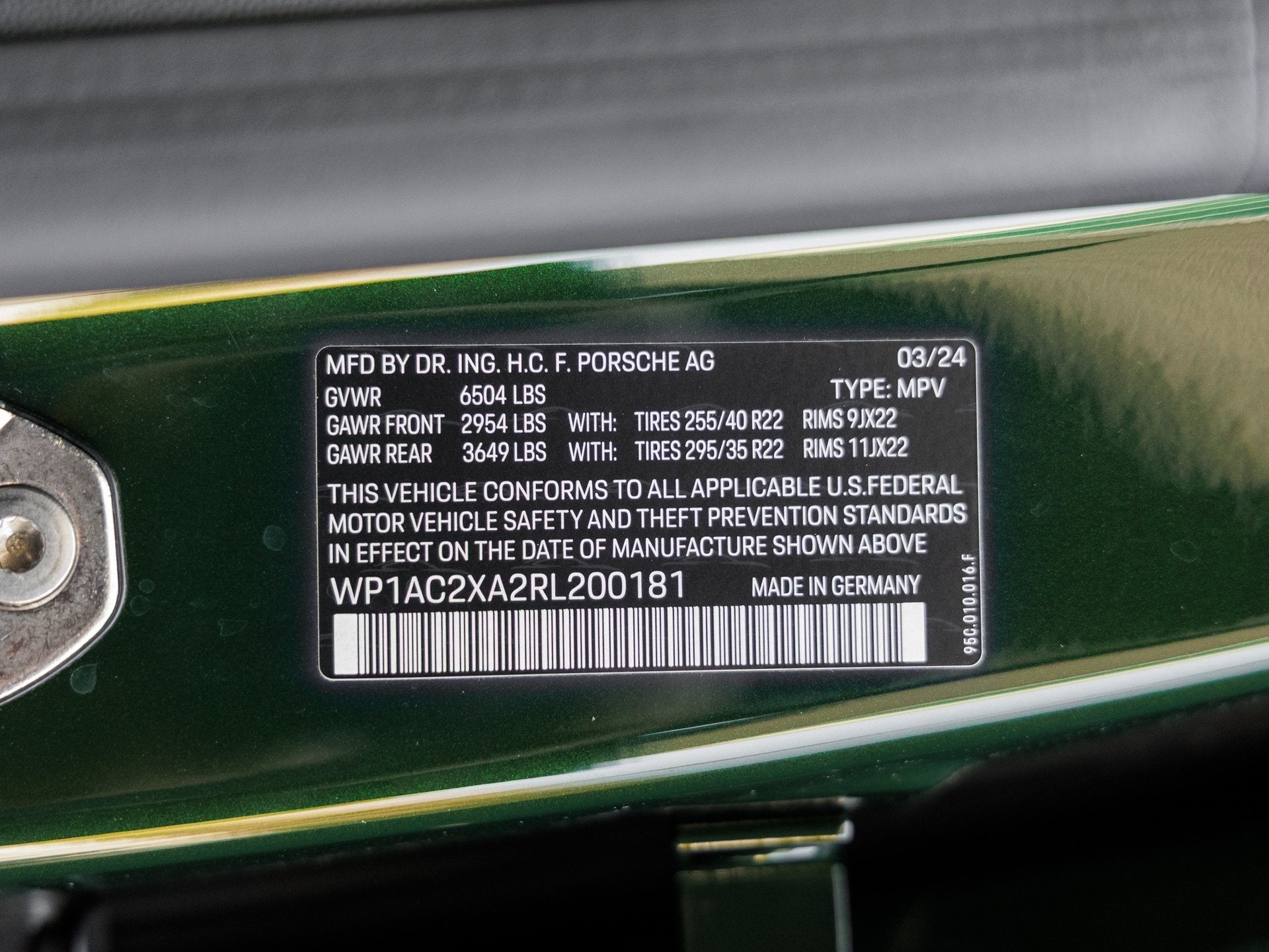 2024 Porsche Macan Macan Turbo Electric