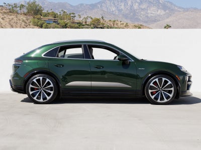 2024 Porsche Macan Macan Turbo Electric