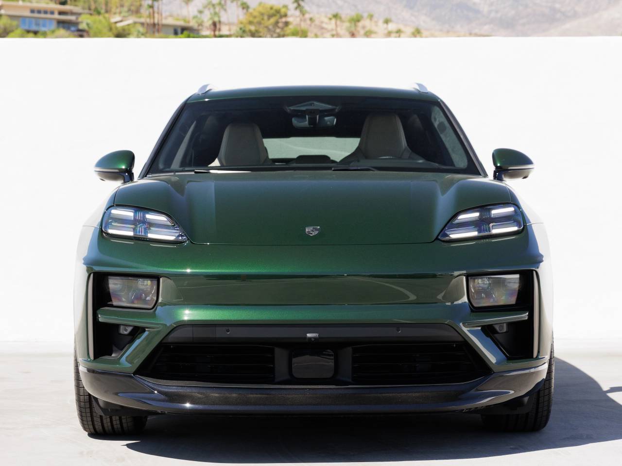 2024 Porsche Macan Macan Turbo Electric