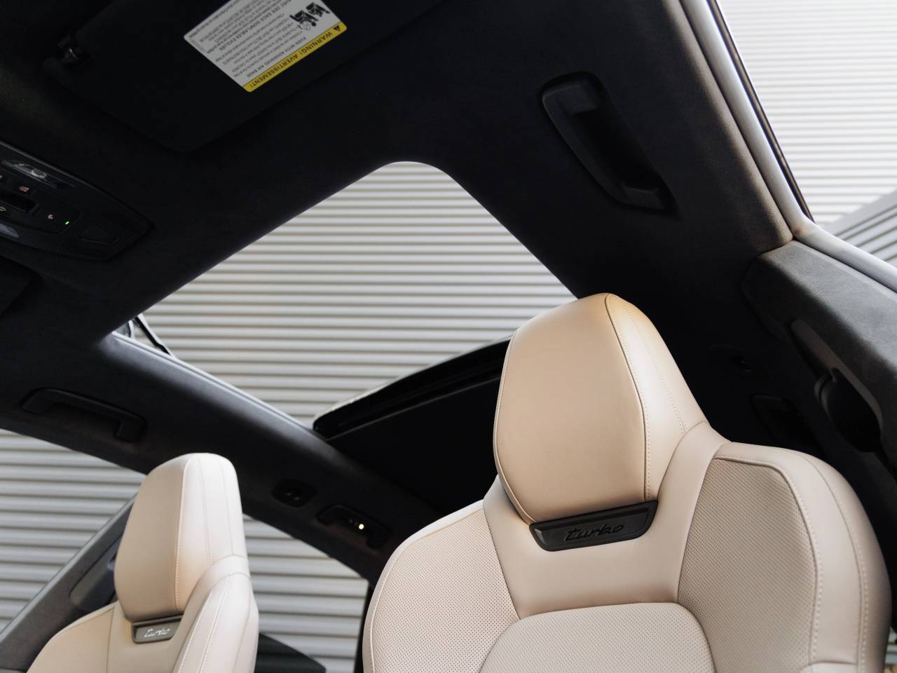 2024 Porsche Macan Macan Turbo Electric