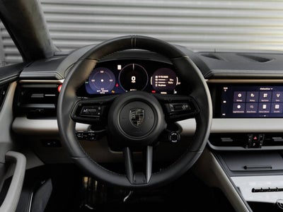 2024 Porsche Macan Macan Turbo Electric