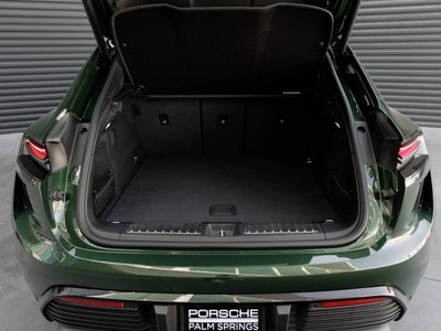 2024 Porsche Macan Macan Turbo Electric