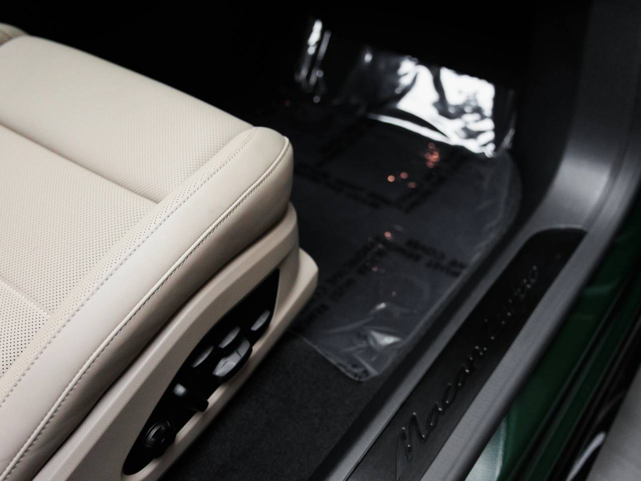 2024 Porsche Macan Macan Turbo Electric