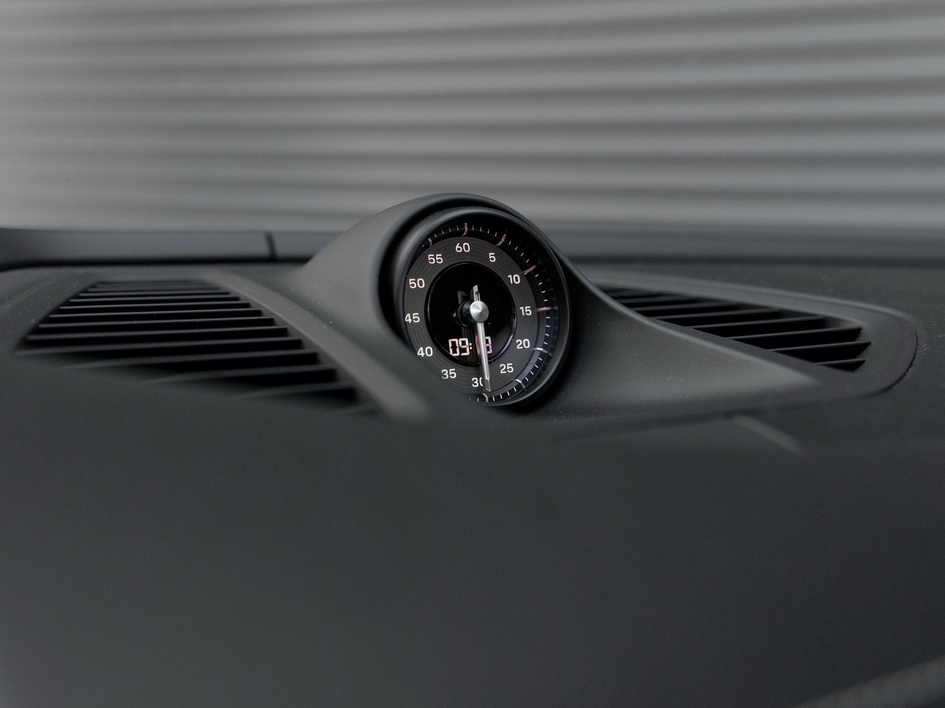 2024 Porsche Macan Macan Turbo Electric