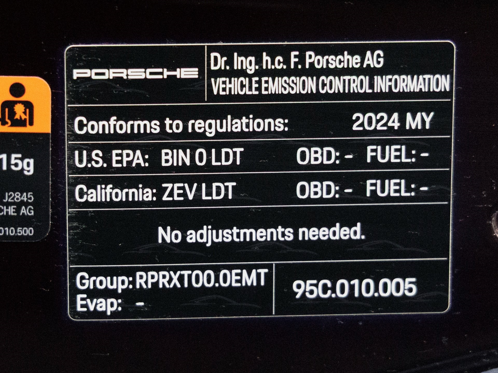 2024 Porsche Macan Macan Turbo Electric