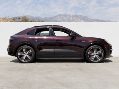 2024 Porsche Macan Macan Turbo Electric