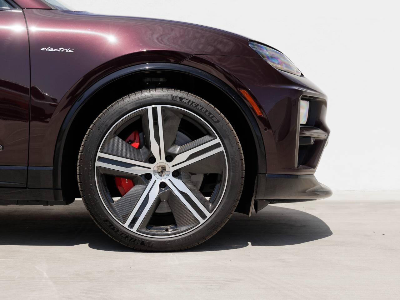 2024 Porsche Macan Macan Turbo Electric