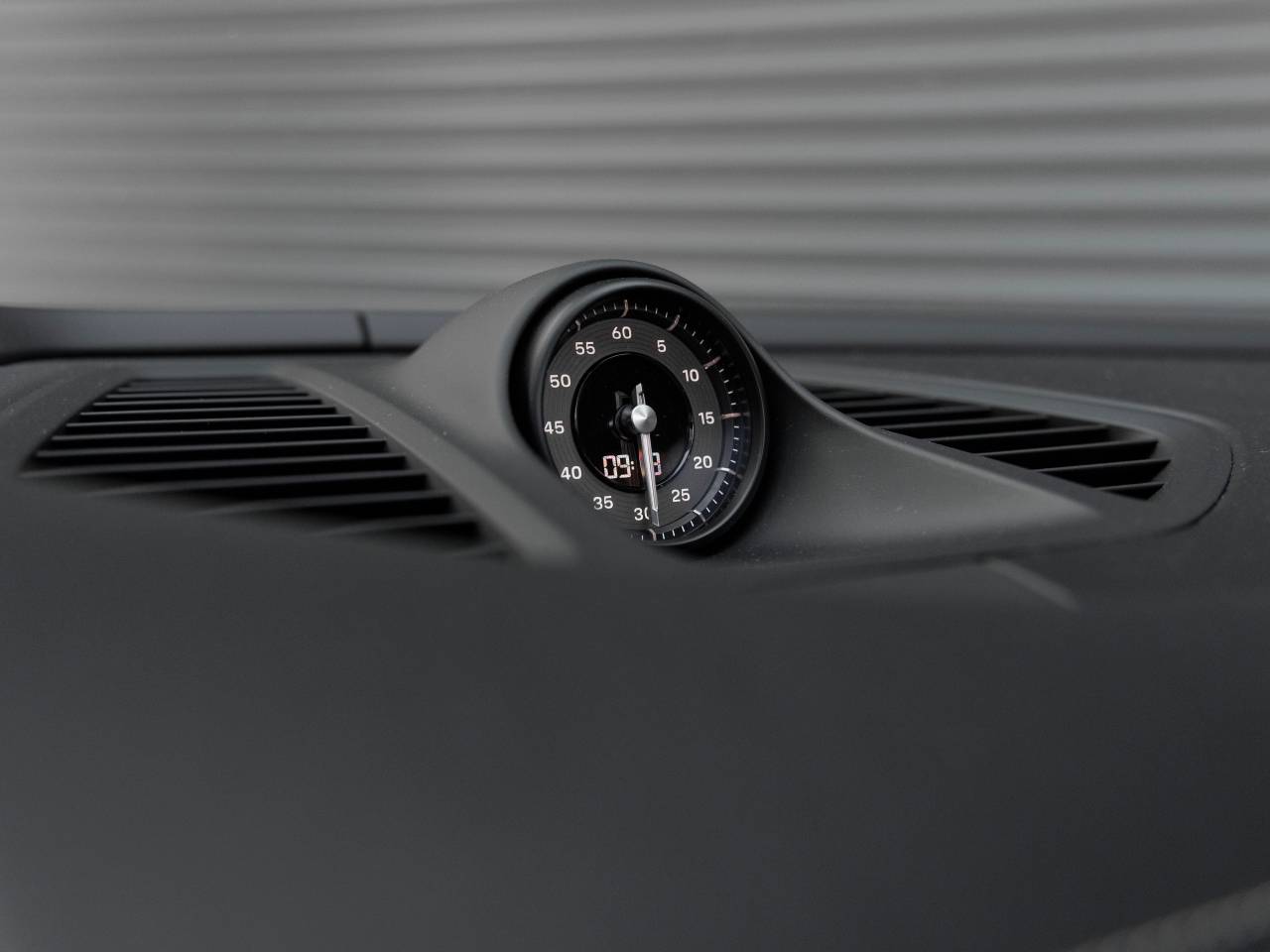 2024 Porsche Macan Macan Turbo Electric