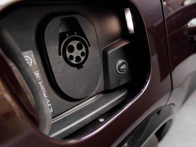 2024 Porsche Macan Macan Turbo Electric