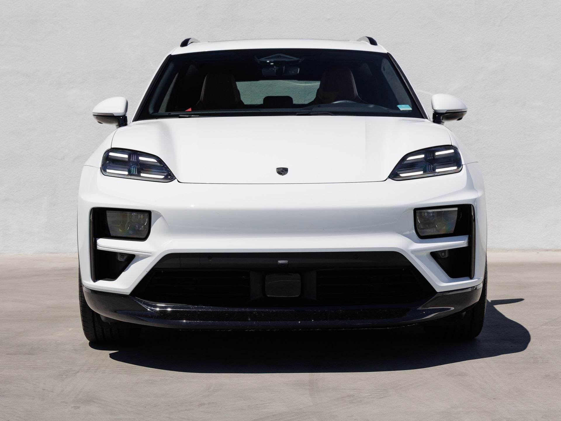 2025 Porsche Macan Macan Turbo Electric