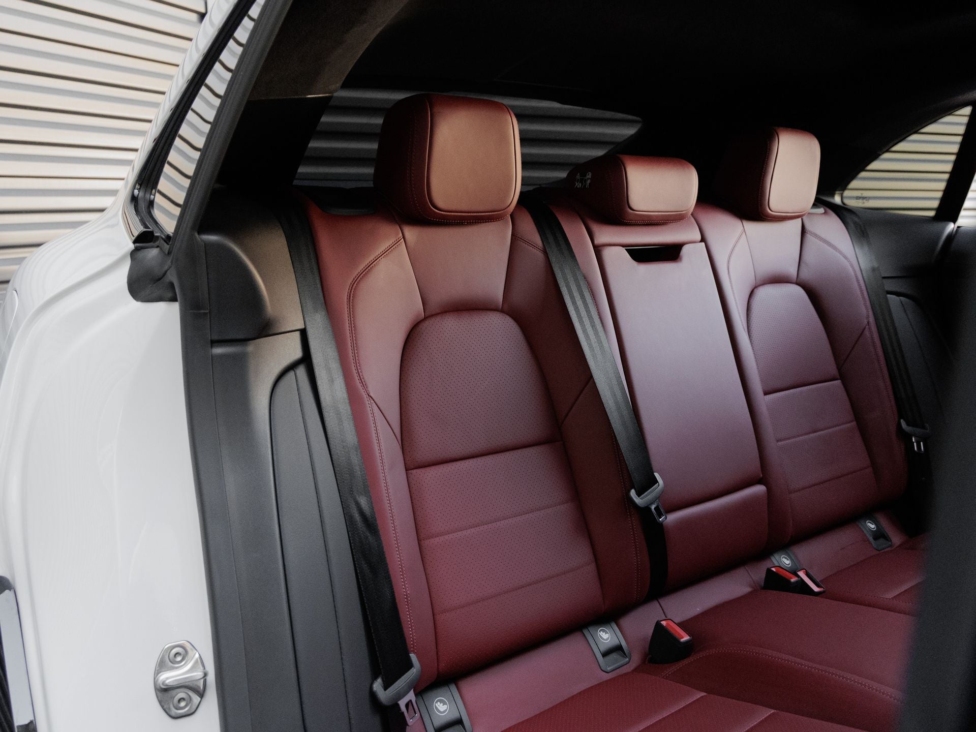 2025 Porsche Macan Macan Turbo Electric