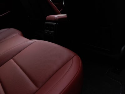 2025 Porsche Macan Macan Turbo Electric