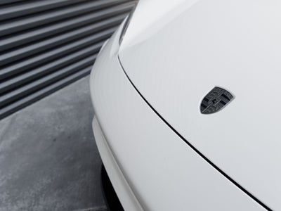 2025 Porsche Macan Macan Turbo Electric