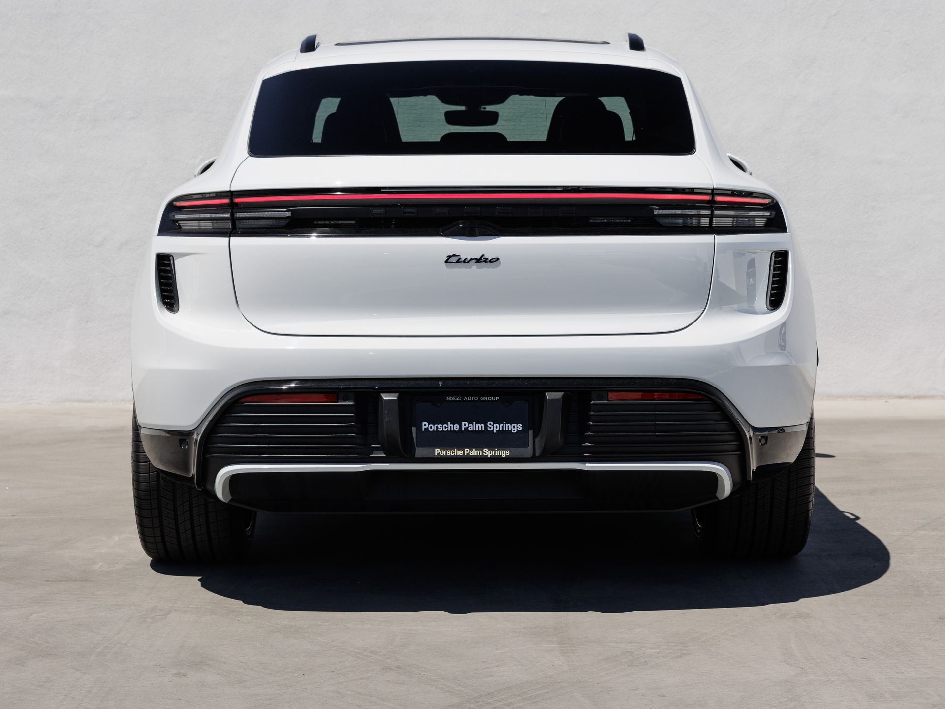 2025 Porsche Macan Macan Turbo Electric