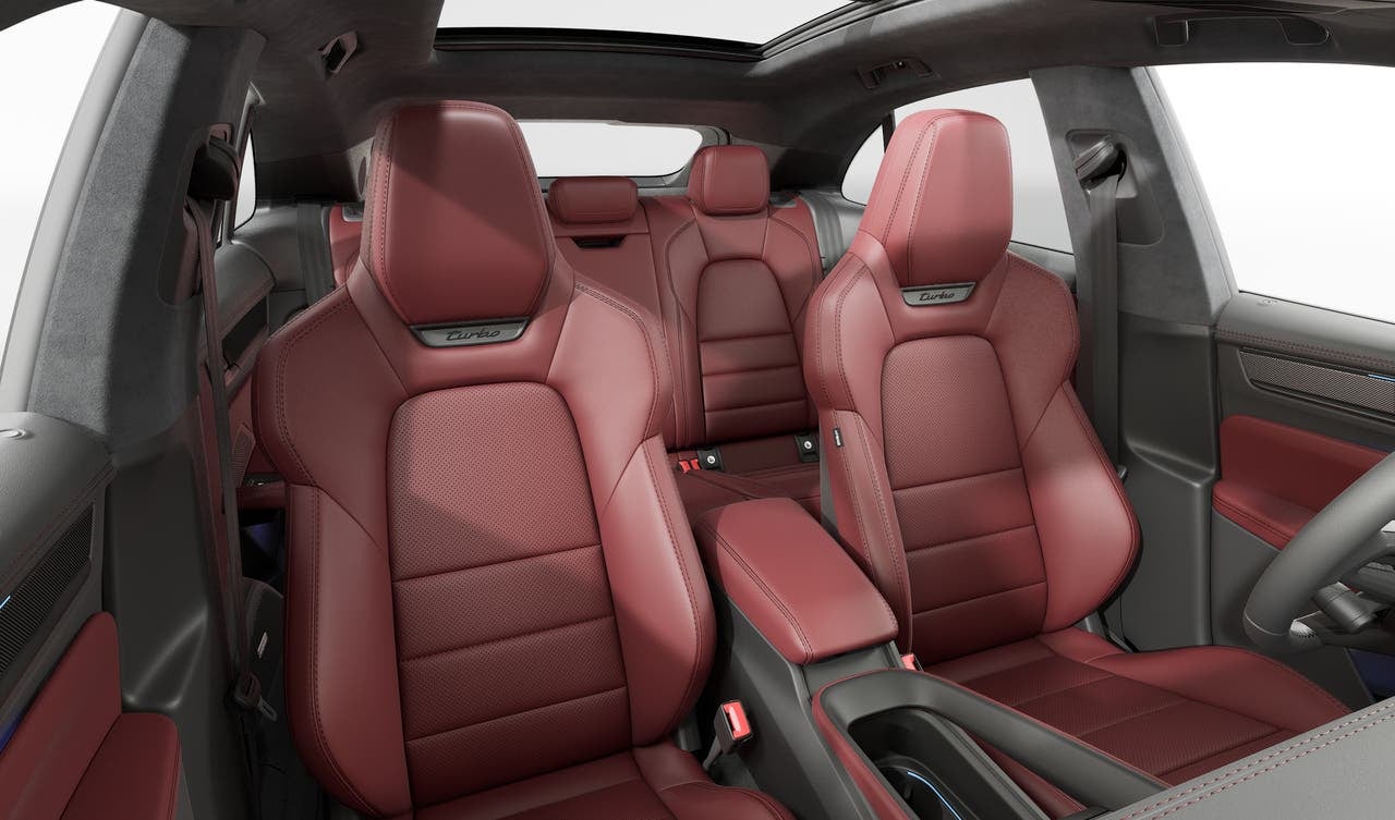 2025 Porsche Macan Macan Turbo Electric