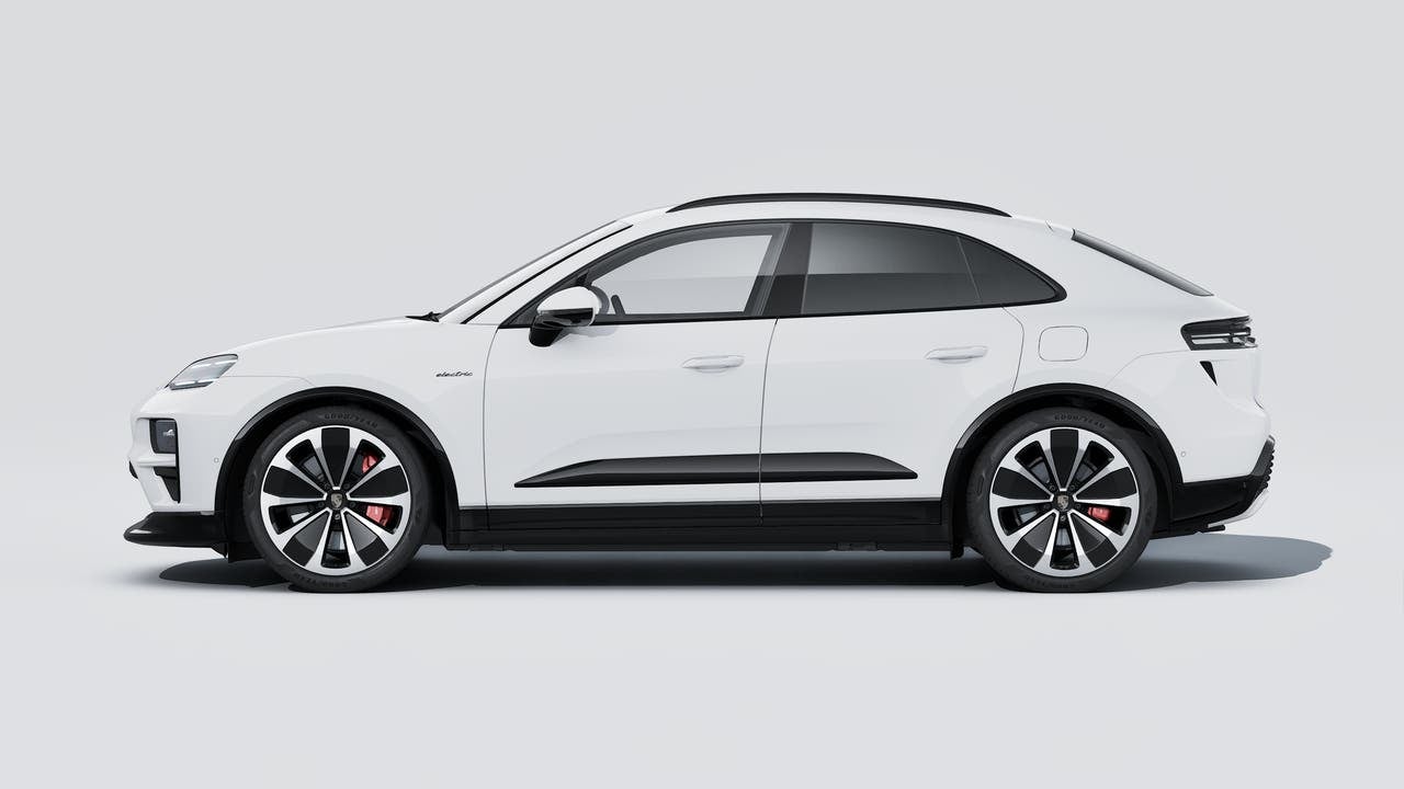 2025 Porsche Macan Macan Turbo Electric