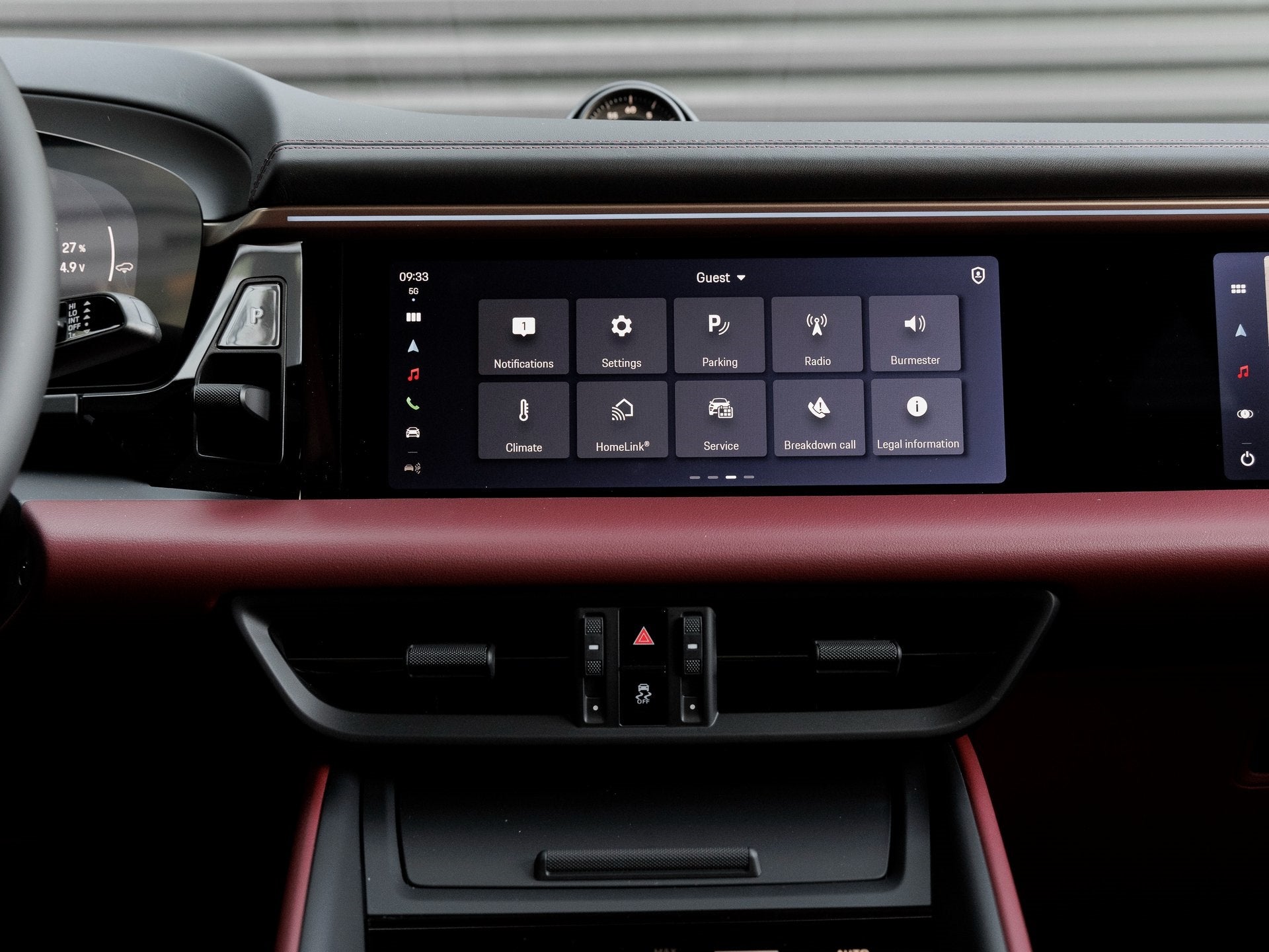 2025 Porsche Macan Macan Turbo Electric