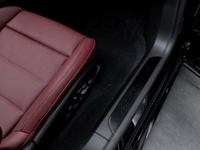 2025 Porsche Macan Macan Turbo Electric