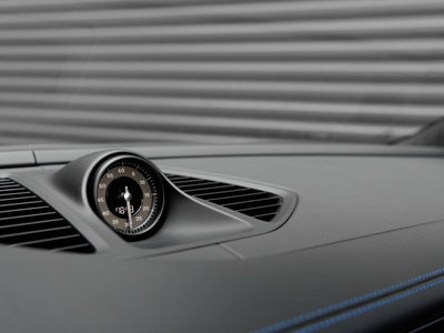 2026 Porsche Macan Macan Turbo Electric
