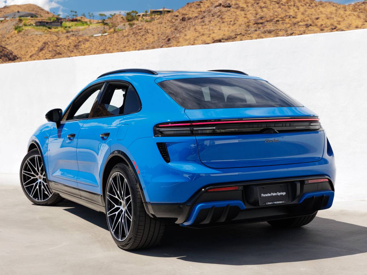 2026 Porsche Macan Macan Turbo Electric