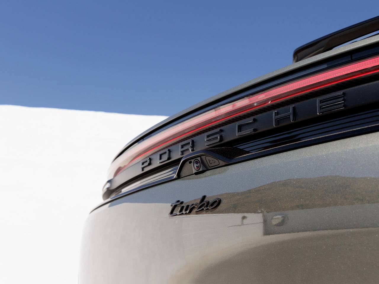 2026 Porsche Macan Macan Turbo Electric