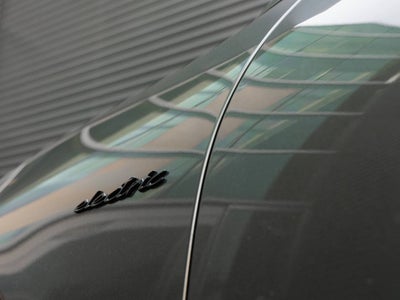 2026 Porsche Macan Macan Turbo Electric